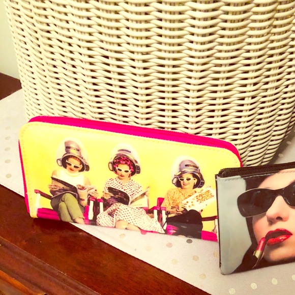 Handbags - Unique wallet and coin purse🎉‼️‼️🎉‼️PRICE DROP